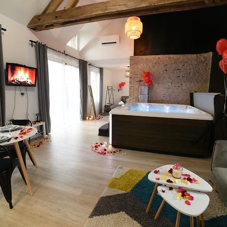 Eaudyssee Maison Avec Spa Privee - Loiret Ladon Dış mekan fotoğraf